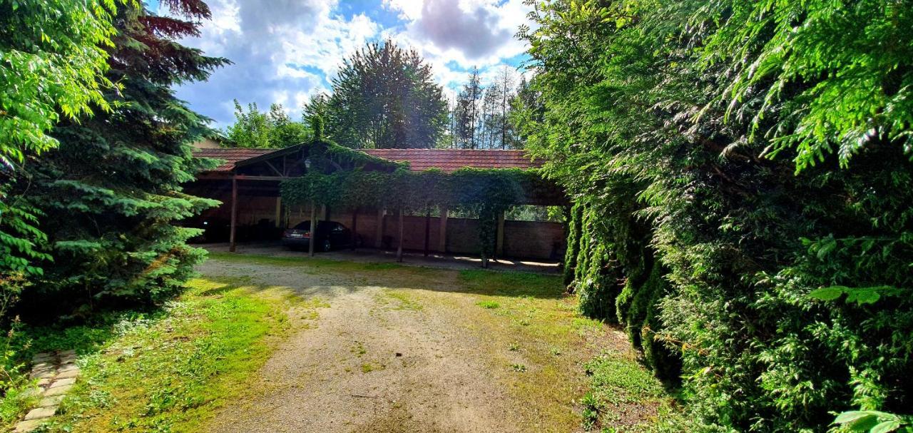 Villa Kliche Przerzeczyn-Zdroj Kültér fotó