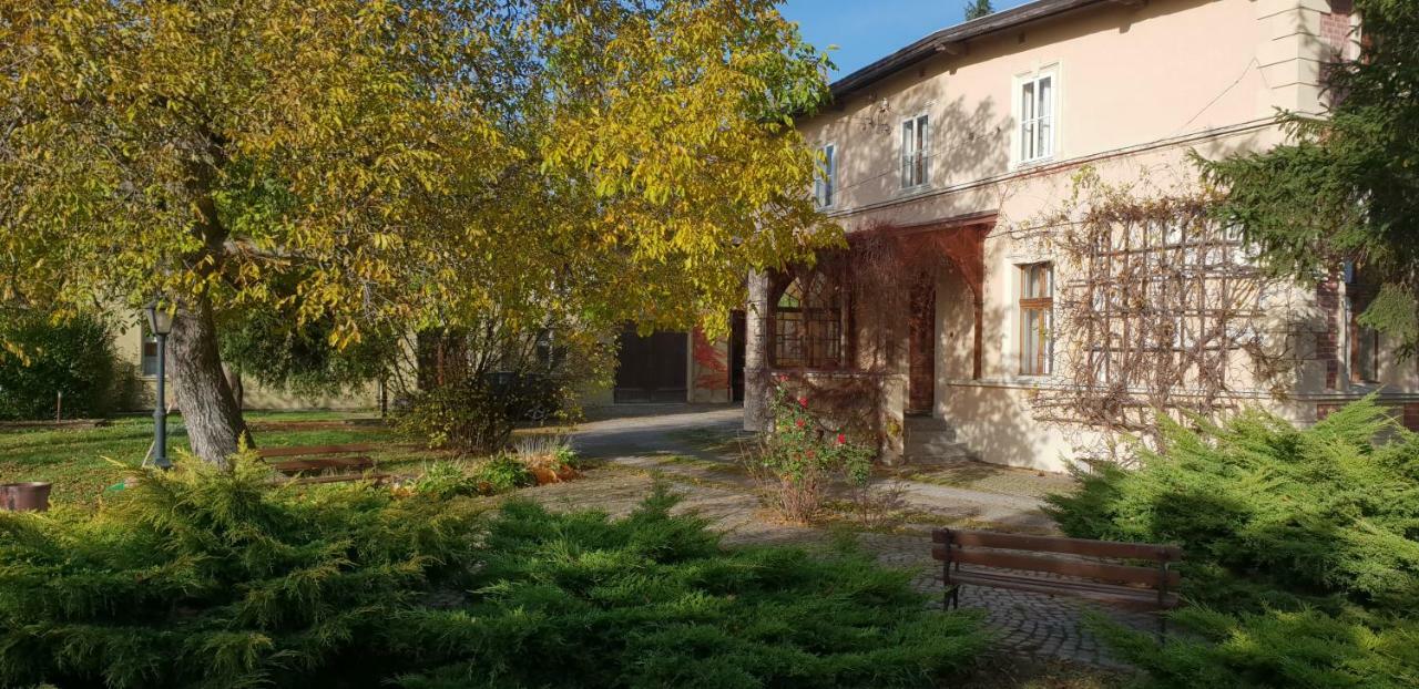 Villa Kliche Przerzeczyn-Zdroj Kültér fotó