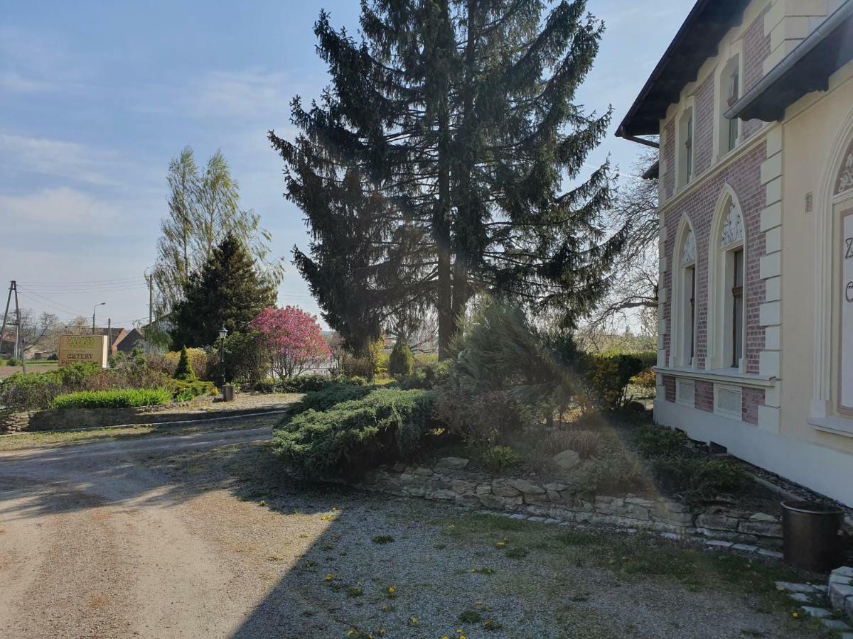 Villa Kliche Przerzeczyn-Zdroj Kültér fotó